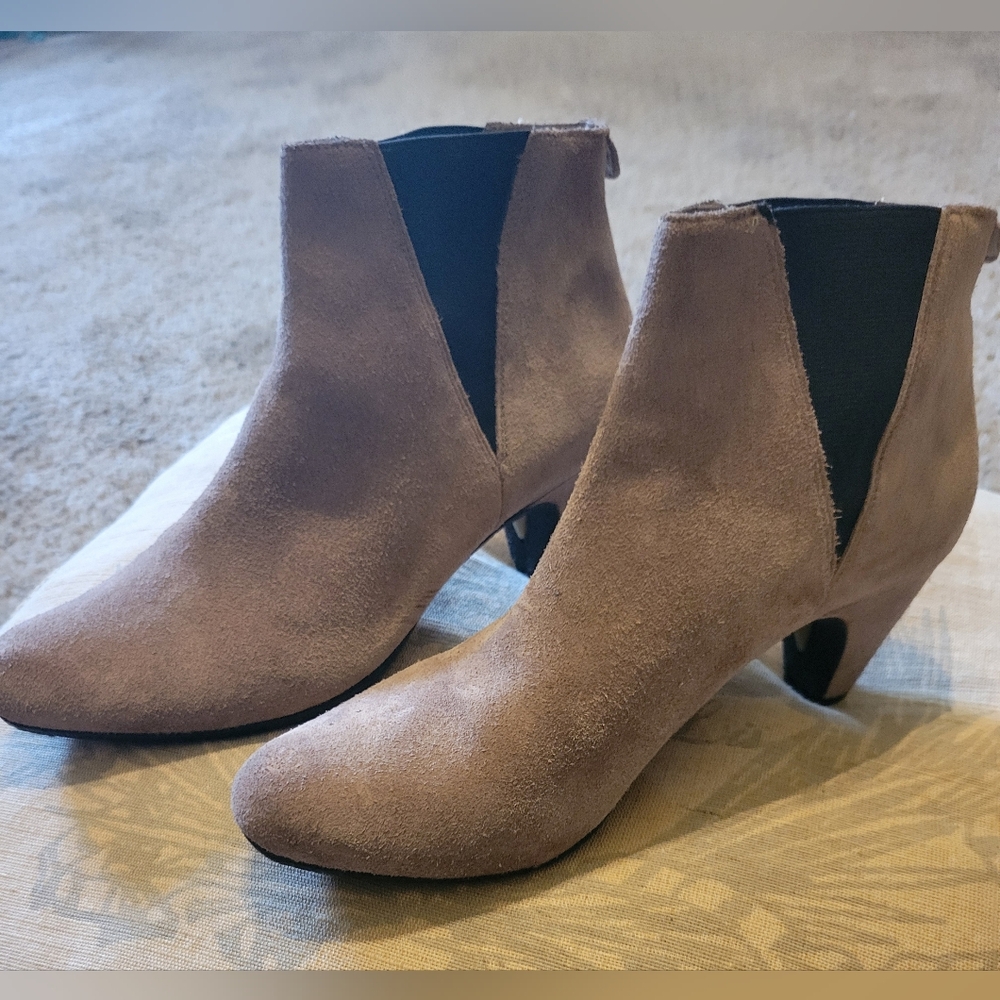 SAM EDELMAN Slip On Booties sz 8M